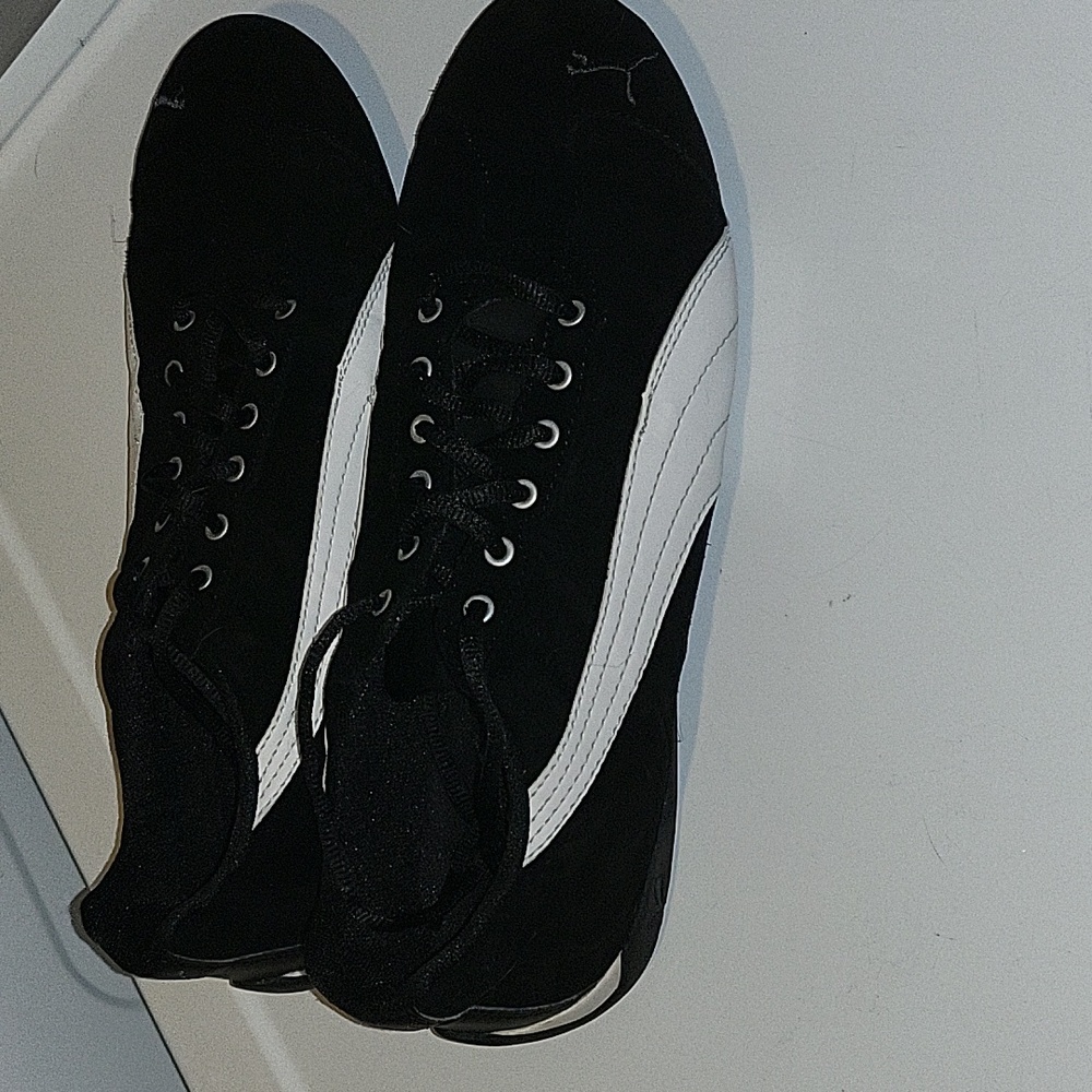 EUC Puma Shoes Men's 10.5